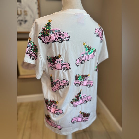 New! QUEEN OF SPARKLES Sequin Pink Truck with Christmas Trees Top - Picture 6 of 8